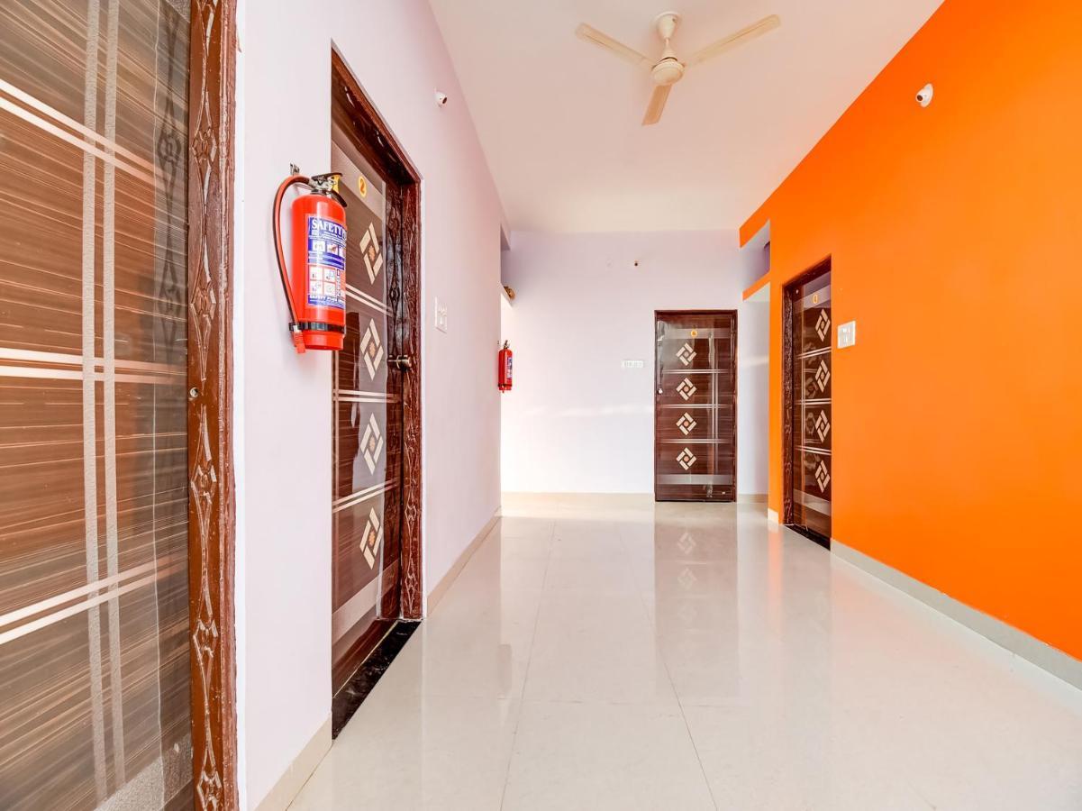 Spot On Purushottam Service 2* Nagpur