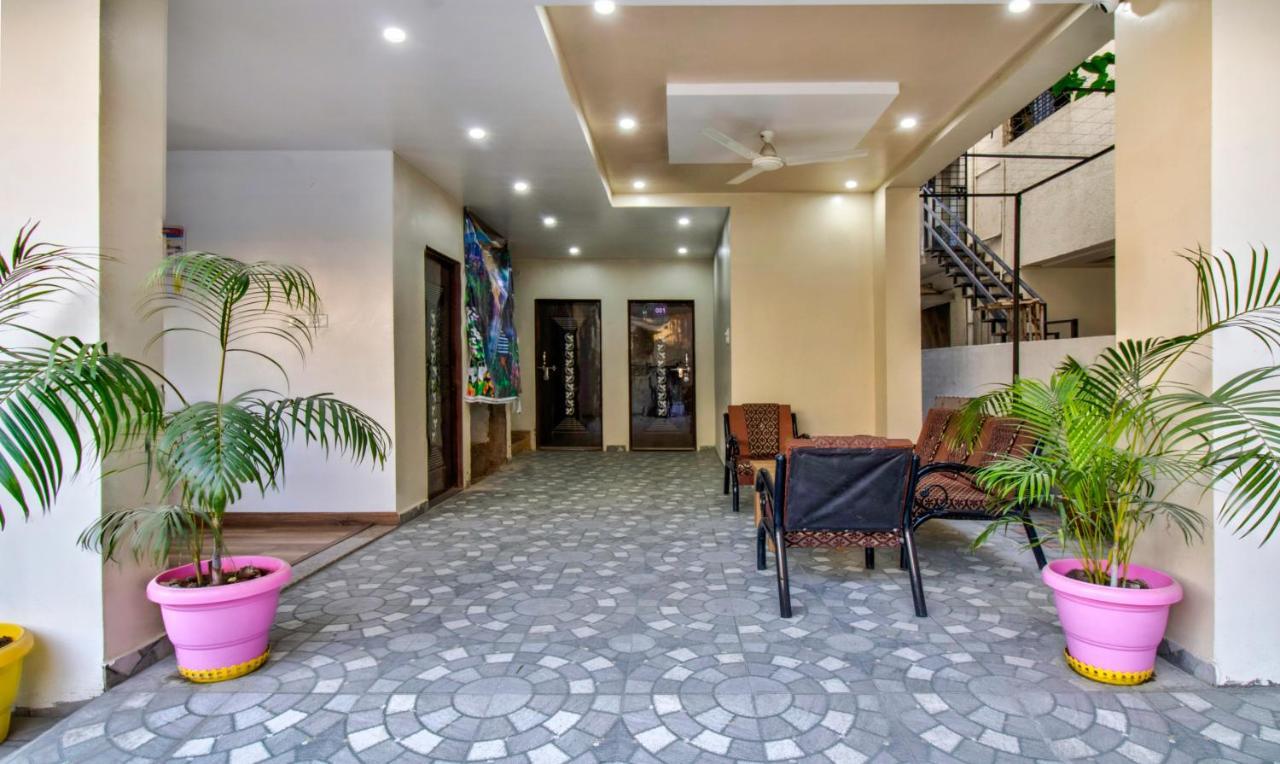 Itsy Shri Guru Service 3* Nagpur