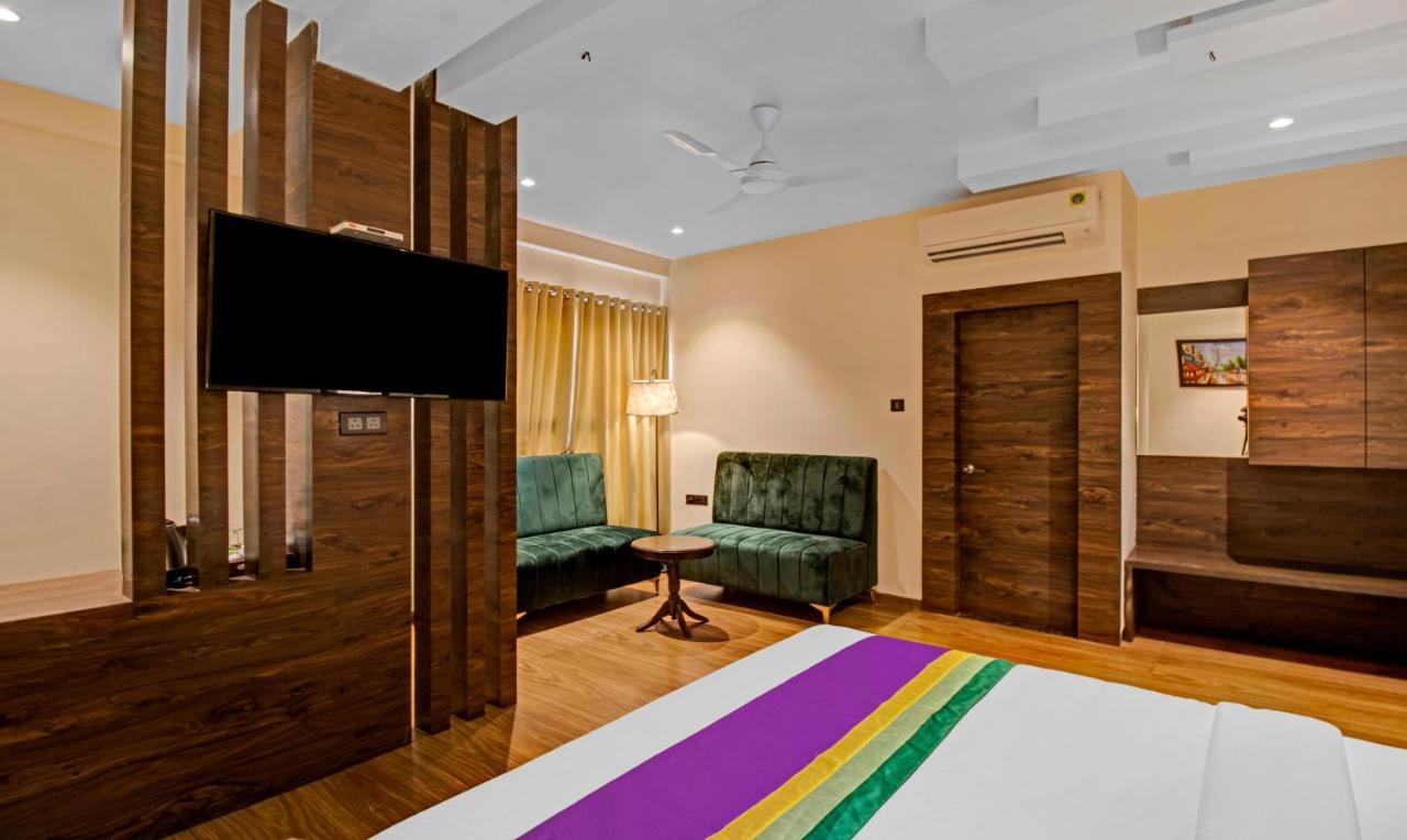 Treebo Premium Median Hotel