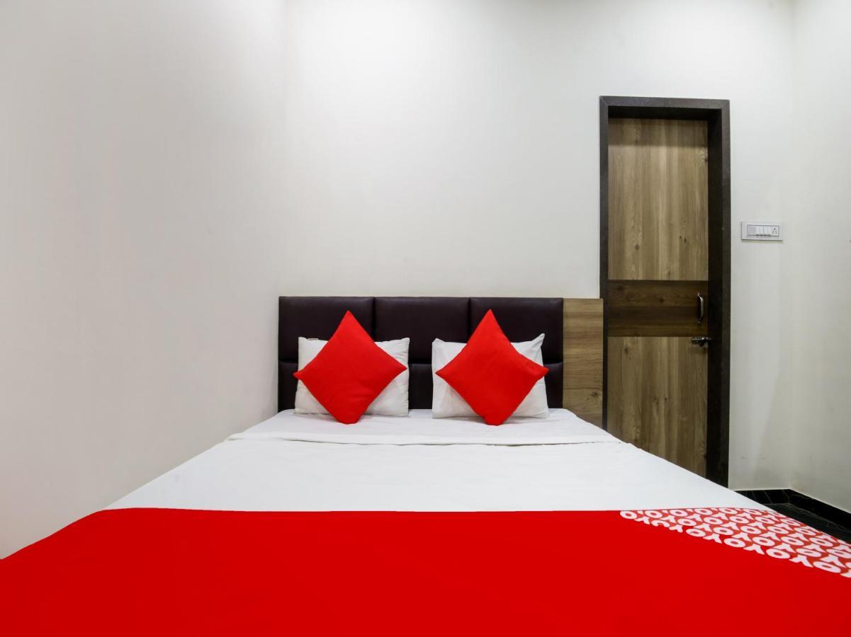 Hotel Oyo Flagship 69701 Hotel Vedanta Inn