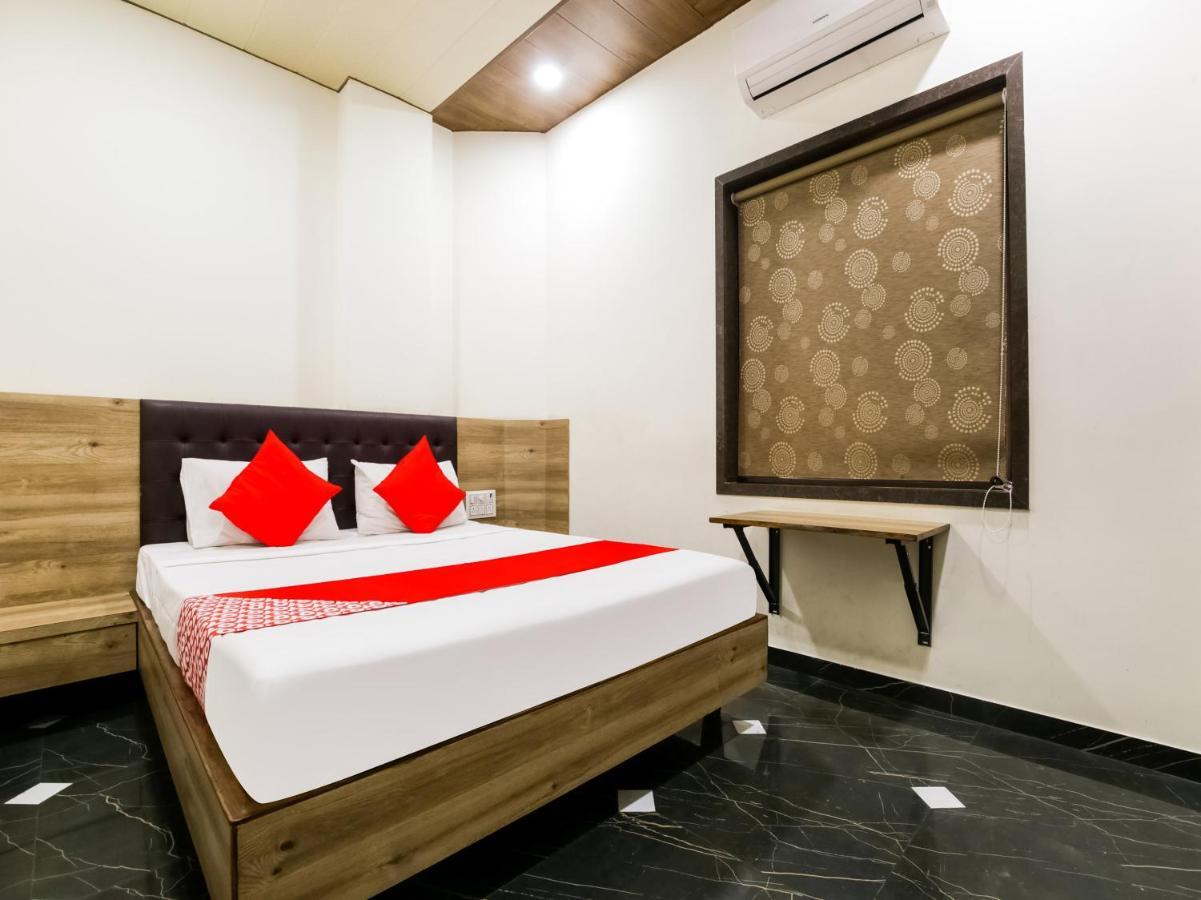 Oyo Flagship 69701 Hotel Vedanta Inn Hotel