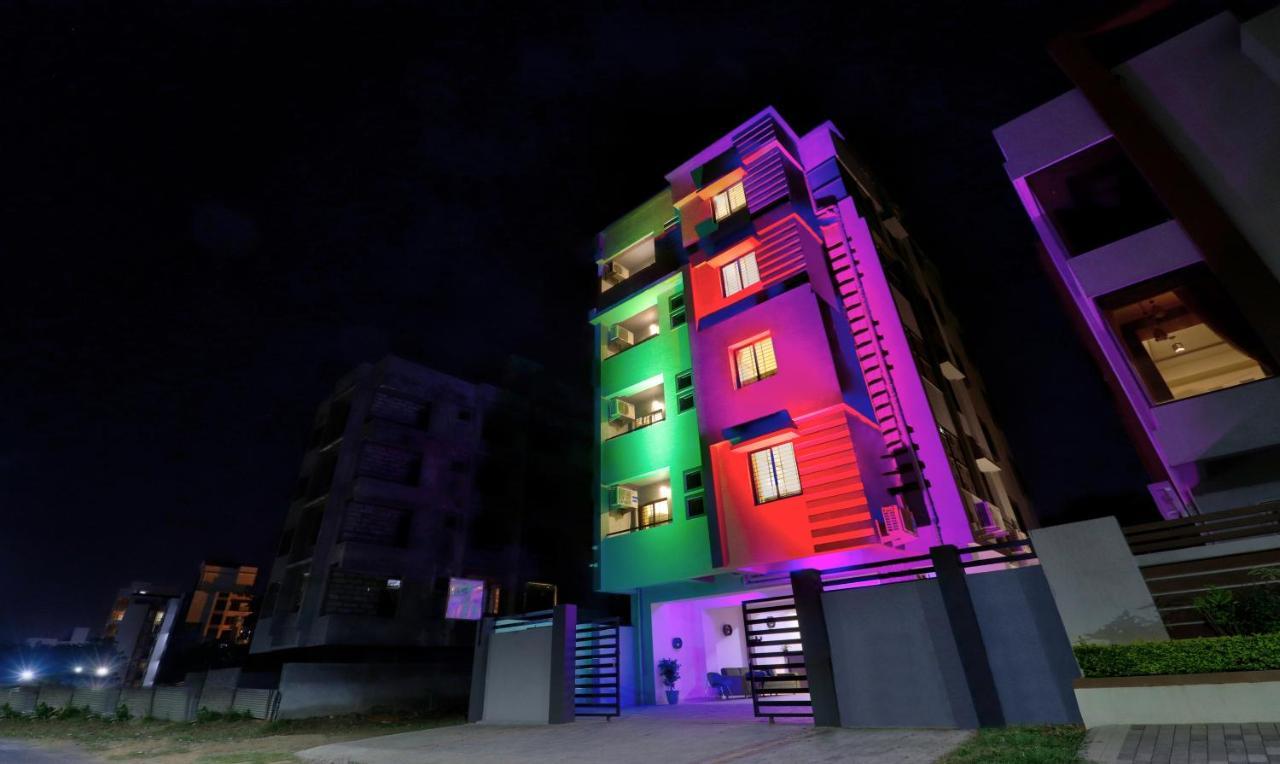 Itsy Carnival Hotel 3*