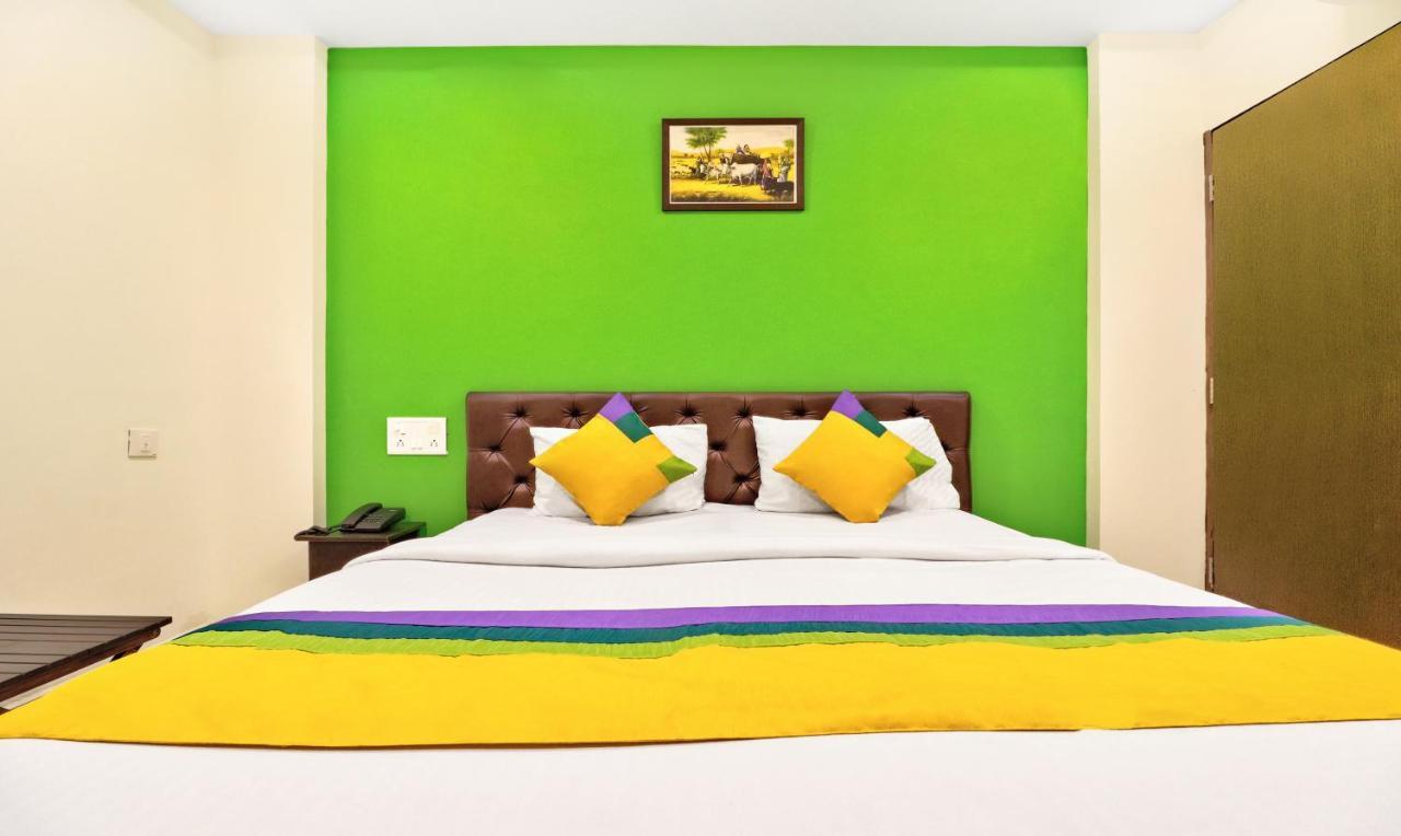 Hotel Itsy Carnival Nagpur