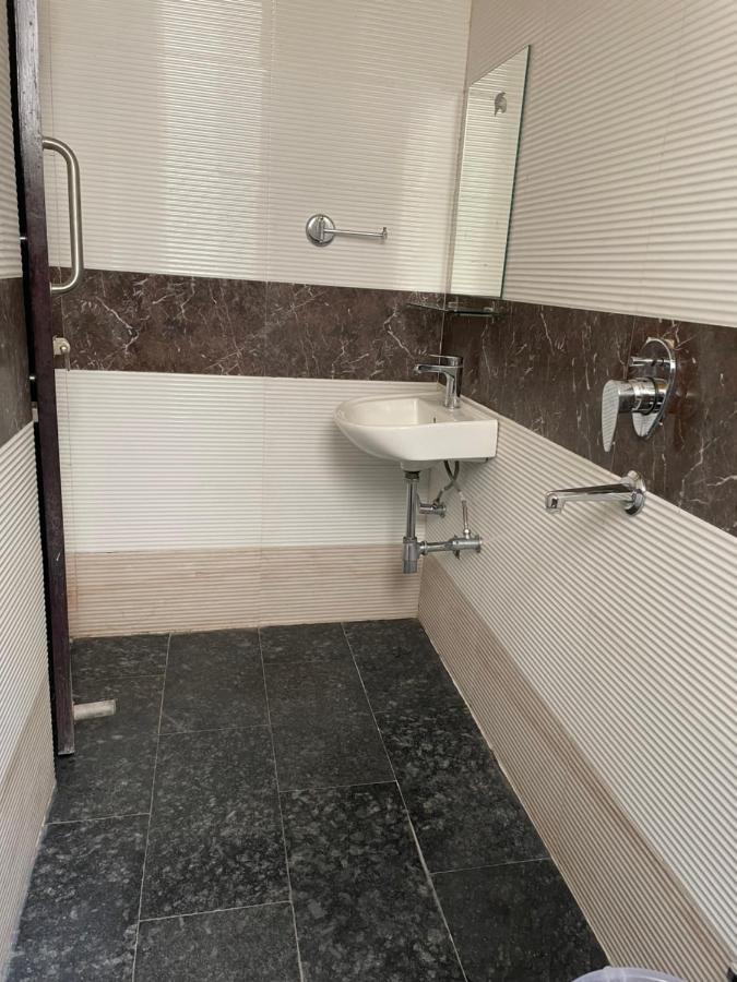 Bed & Breakfast Kk Residency