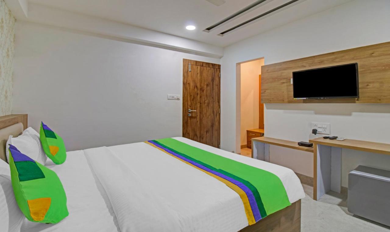 Treebo Chandraprasth Residency Hotel 3*