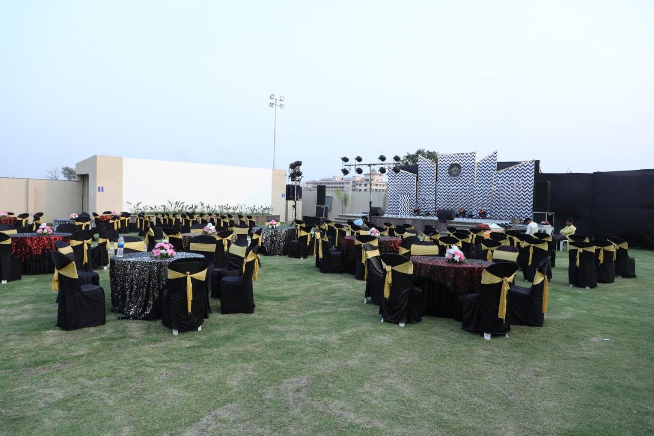 Royal Cliff & Hotel Nagpur
