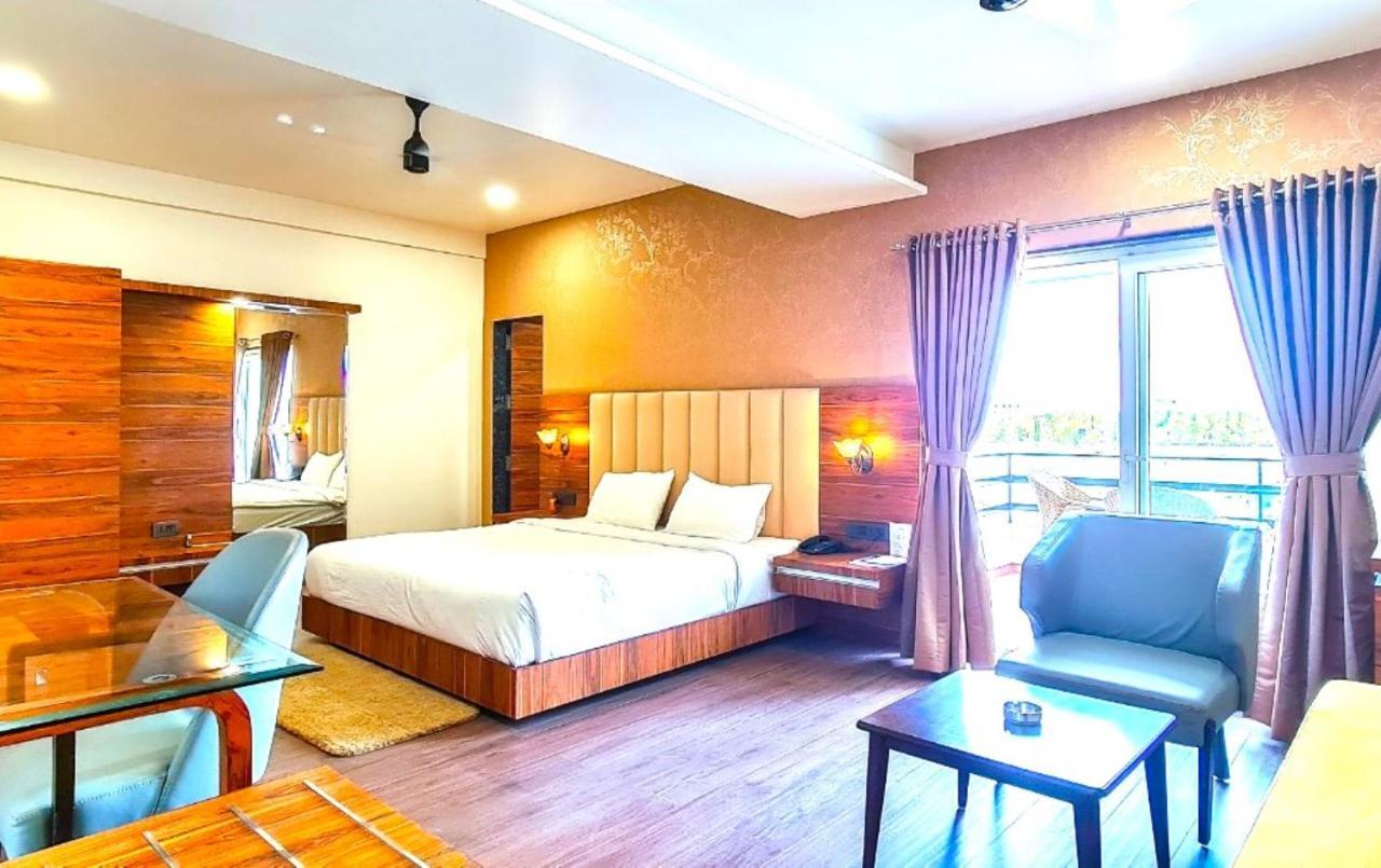Royal Cliff & Nagpur