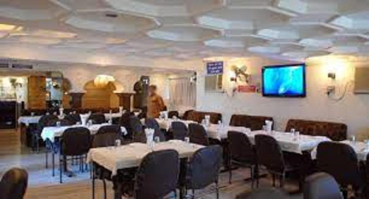 Sukhakarta, Hotel Nagpur