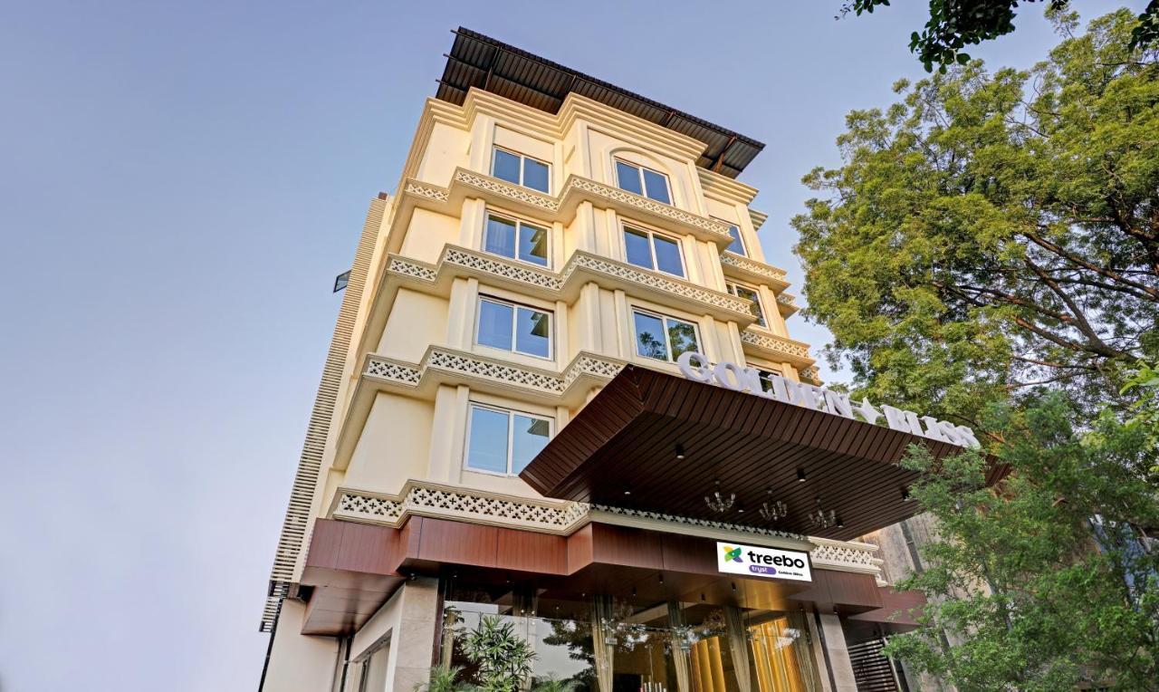 Treebo Premium Golden Bliss Trimurti Nagar Square 4*