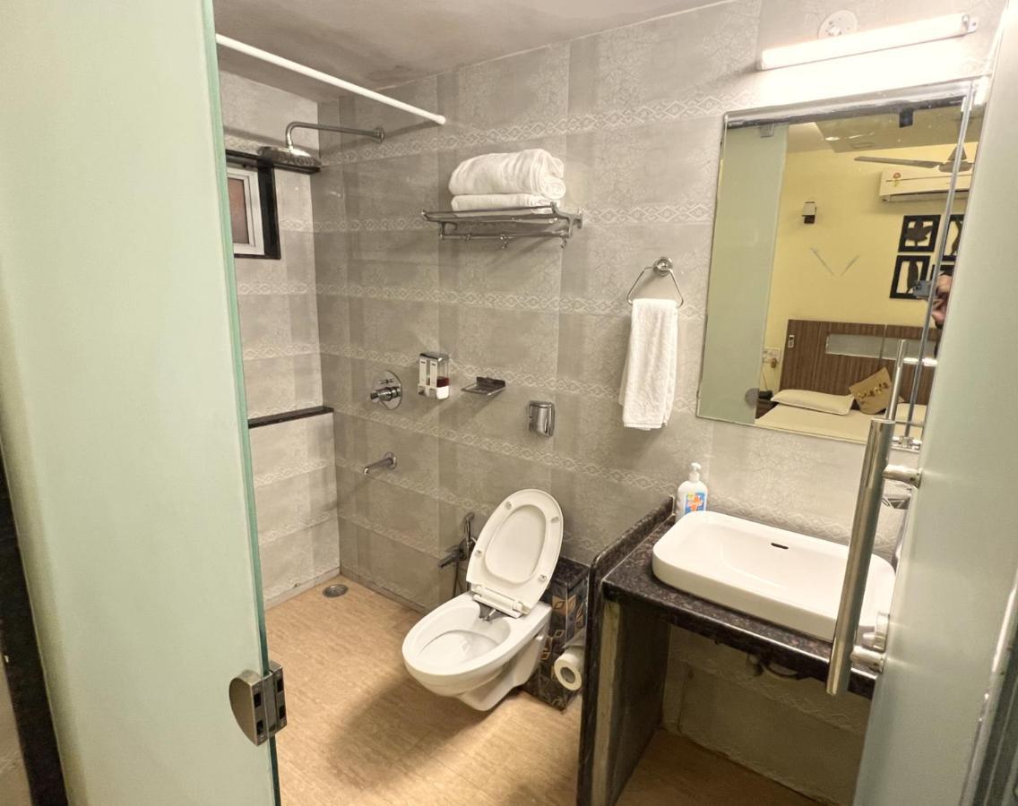 Royal Palms Luxury Service