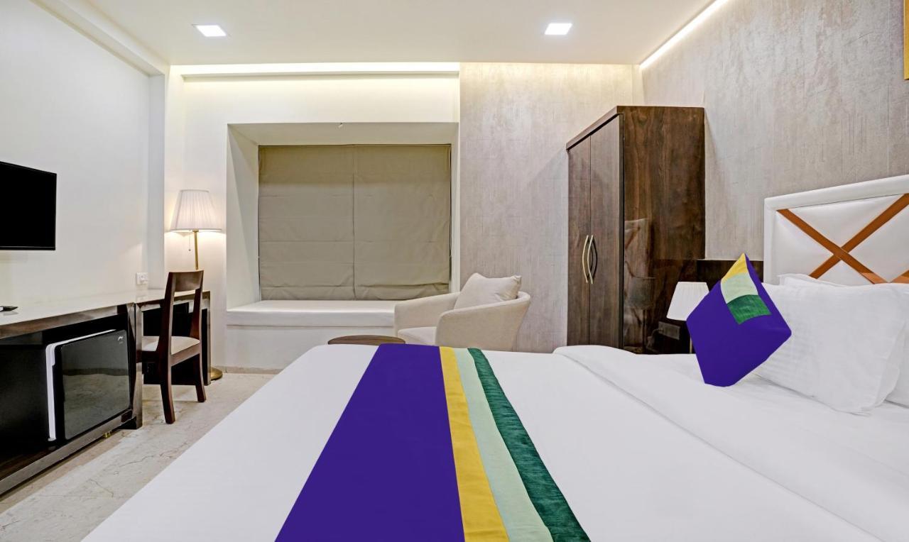 Treebo Premium Golden Bliss Trimurti Nagar Square Hotel Nagpur