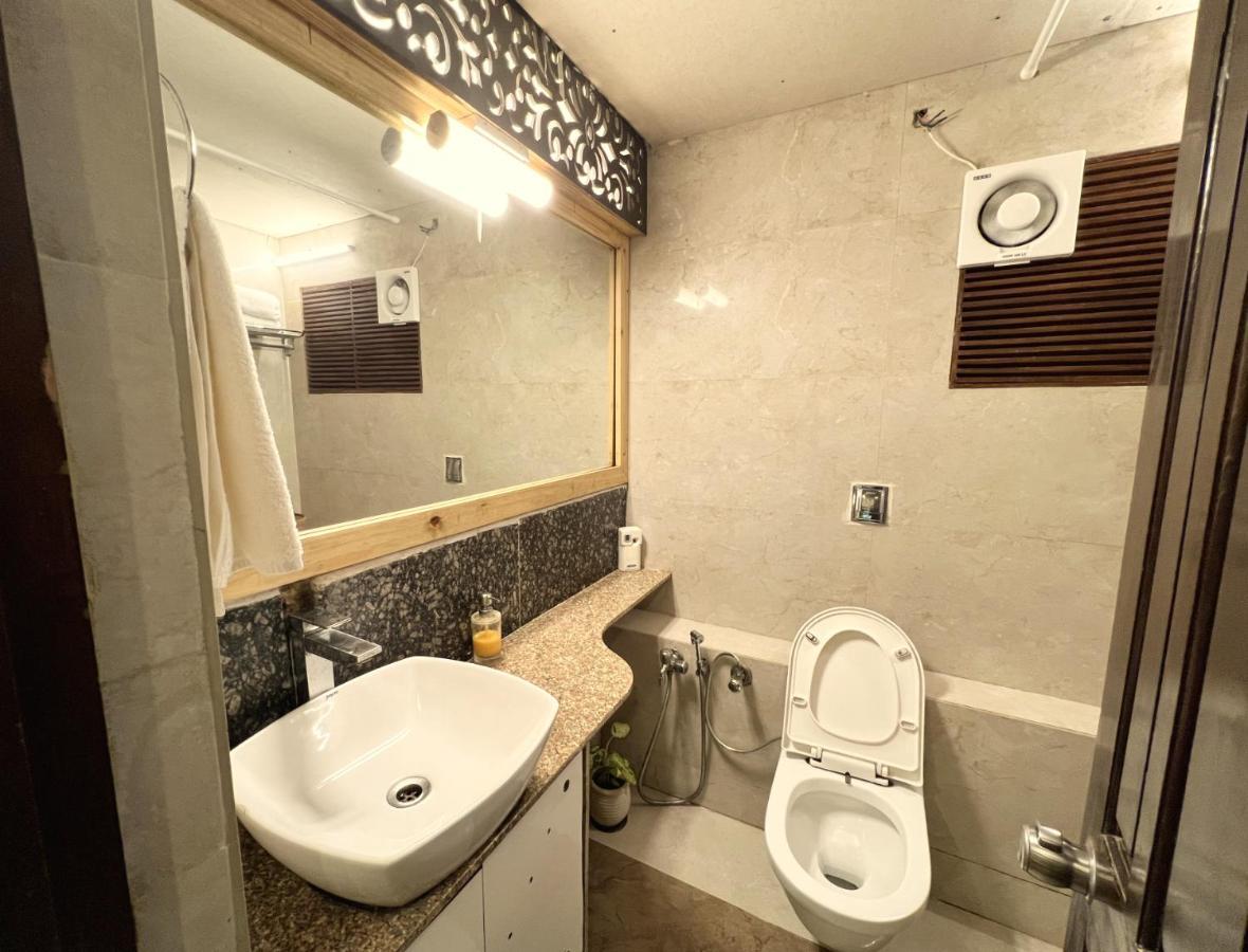 Royal Palms Luxury Service 3* Nagpur