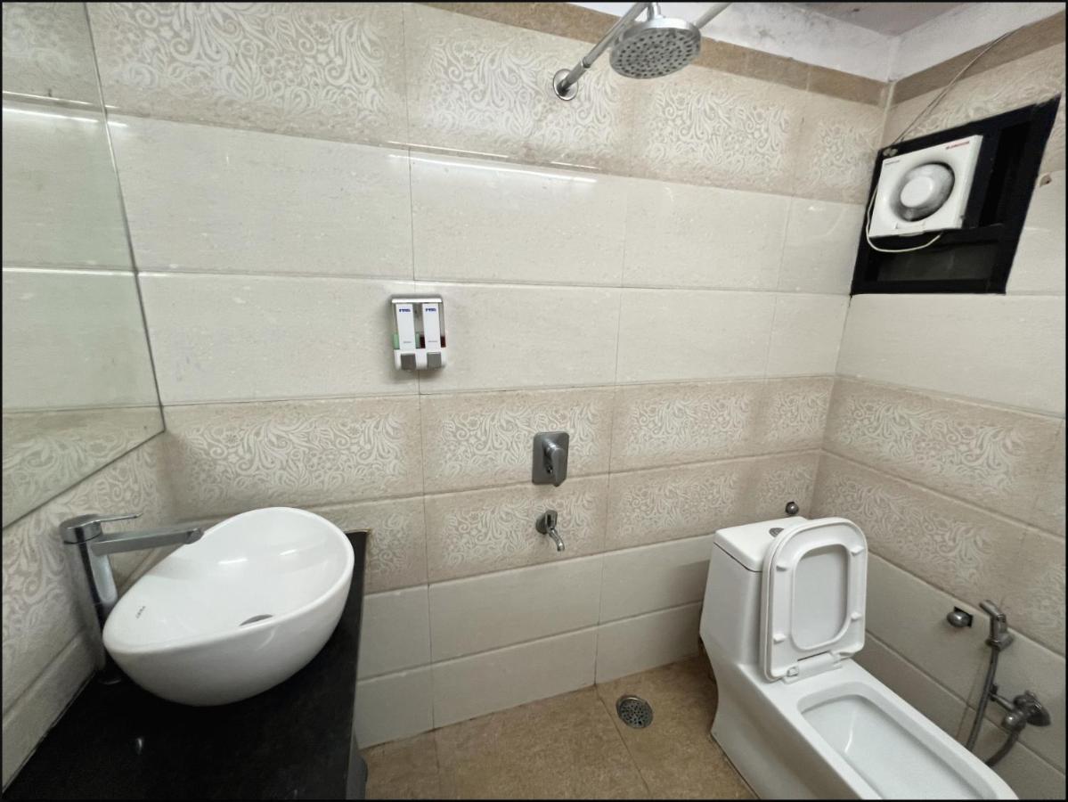 Royal Palms Luxury Service 3* Nagpur