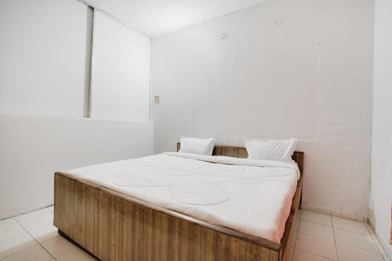 Flagship Cityscape Service 3* Nagpur