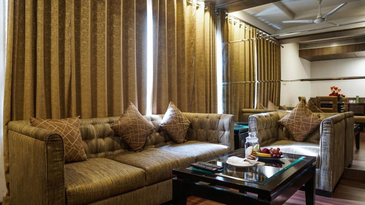 Hotel Centre Point 5*