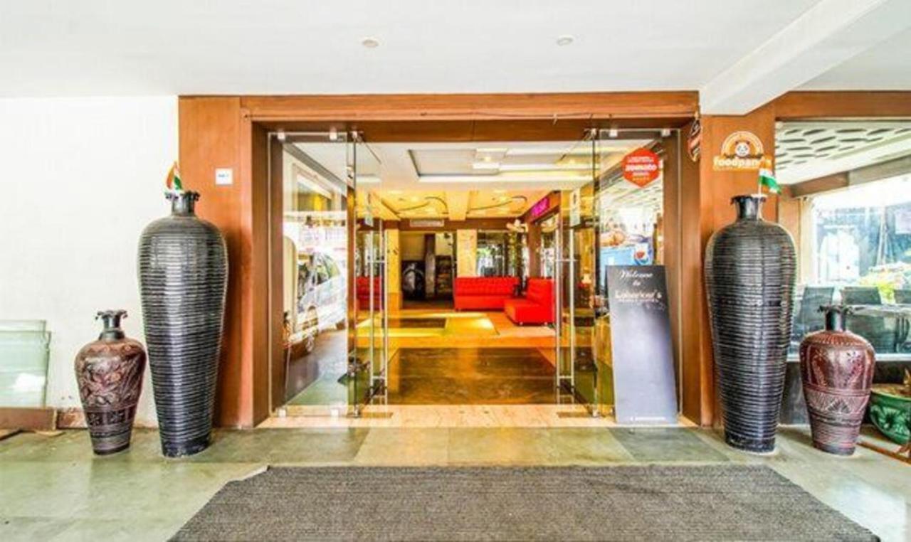 Hotel Fabhotel Loharkar 54 3*