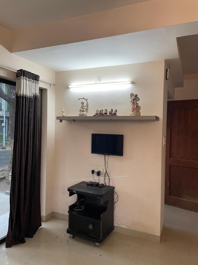 Samruddhi Farms S1 Near Mihan Homestay *