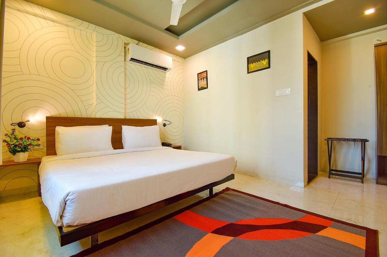 Fabhotel Manomay Homes - Nr Manish Nagar Hotel