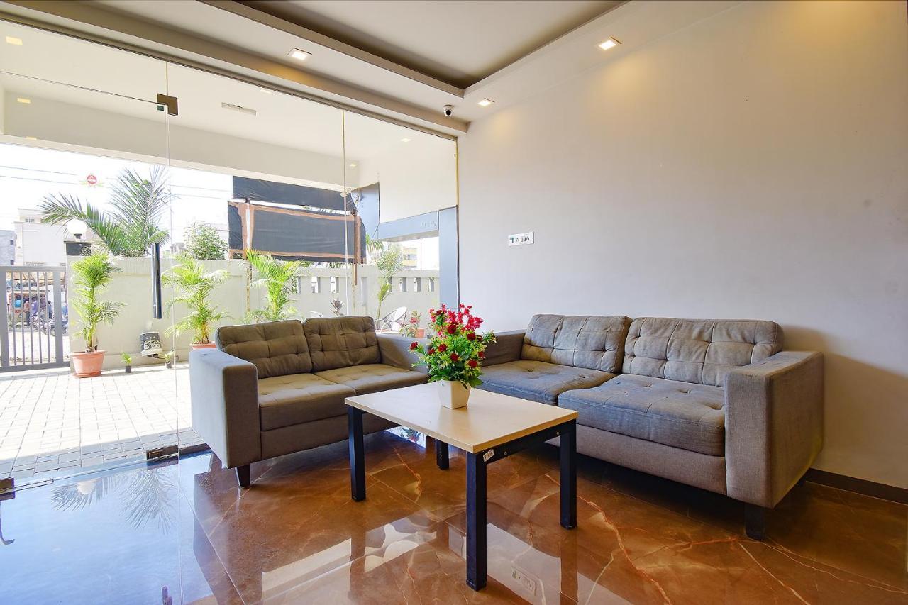 Hotel Fabhotel Manomay Homes - Nr Manish Nagar