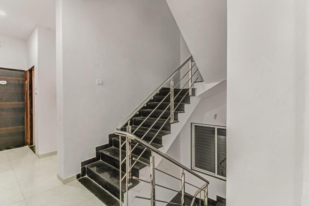 Oyo Vrindavan Hotel Nagpur
