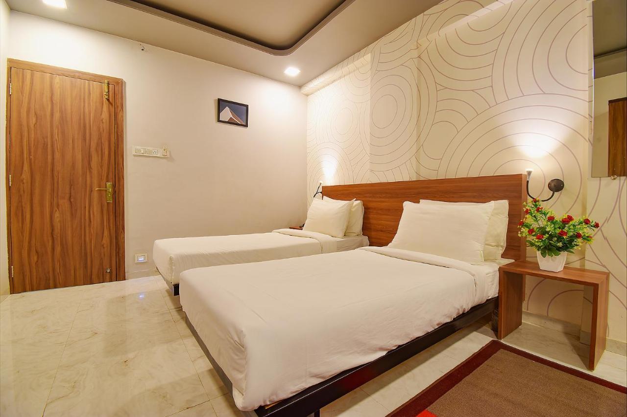Hotel Fabhotel Manomay Homes - Nr Manish Nagar Nagpur