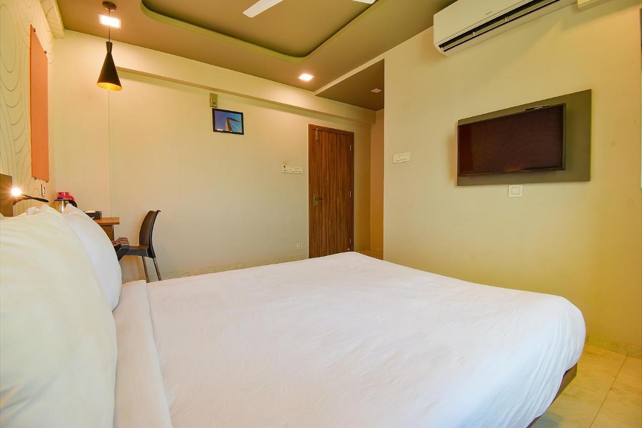 Fabhotel Manomay Homes - Nr Manish Nagar Hotel 3*