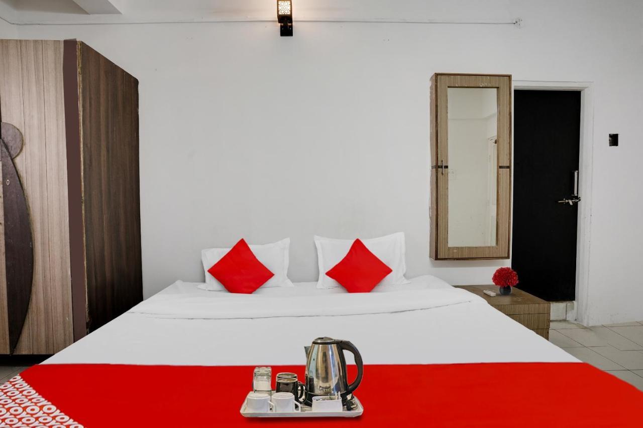 Hotel Flagship Cityscape Service Nagpur