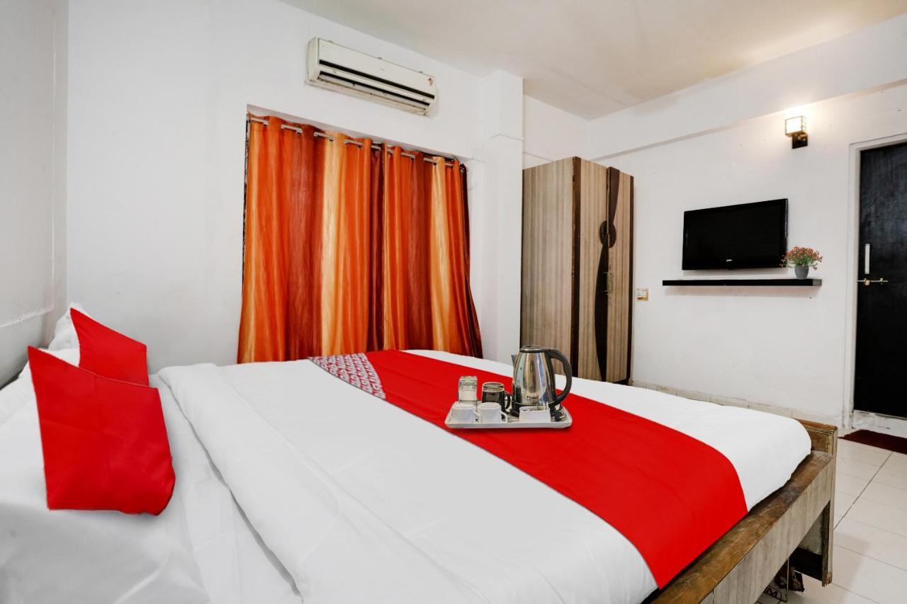 Flagship Cityscape Service Hotel