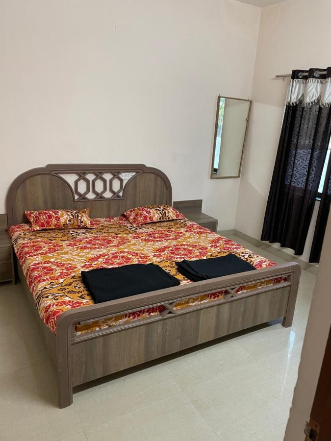 Samruddhi Farms S1 Near Mihan Homestay
