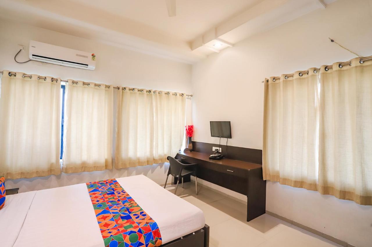 Hotel Fabhotel Archanil Apartment - Sitanagar Cricket Ground