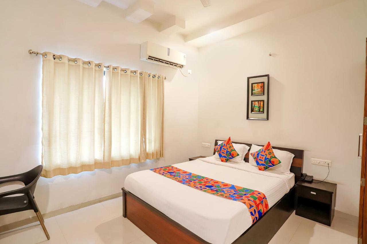 Hotel Fabhotel Archanil Apartment - Sitanagar Cricket Ground 3*