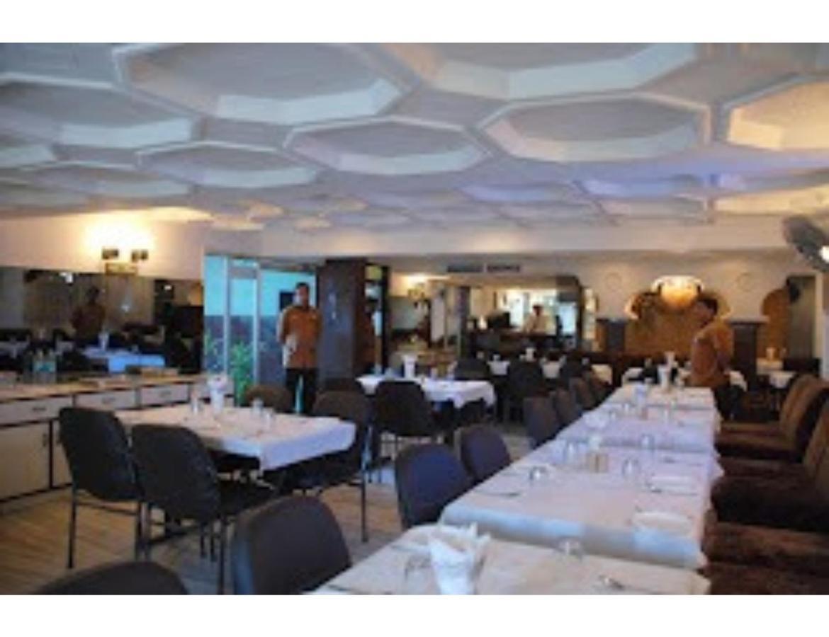 Sukhakarta, Hotel Nagpur