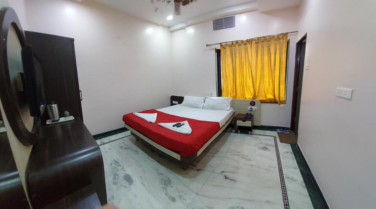 Gujrat * Nagpur
