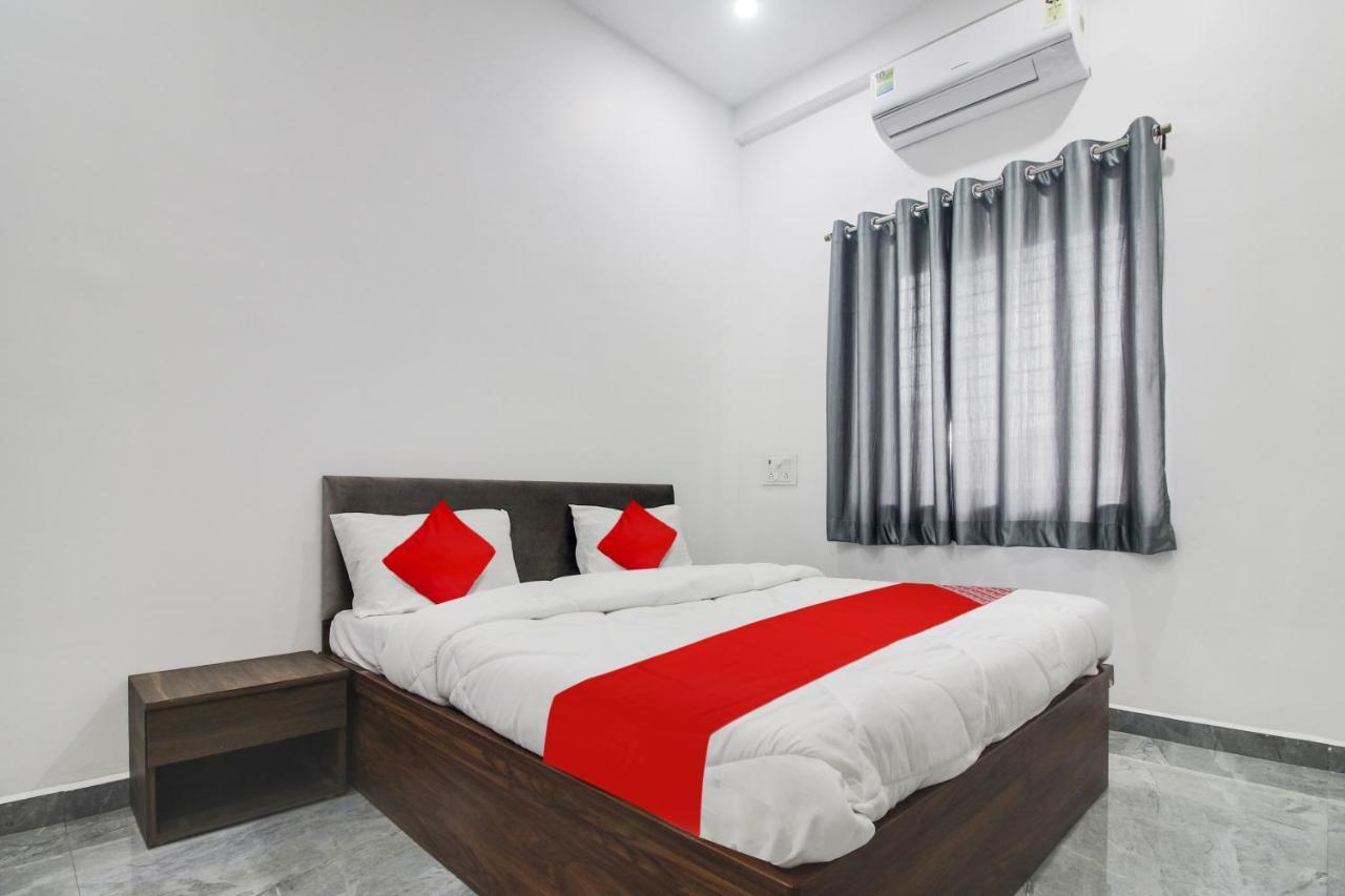 O Ashoka Hotel 4*