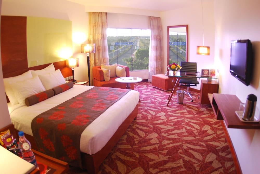 Hotel The Pride Hotel,