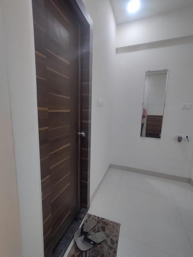 Avame One Bedroom Flat In Mid Of Apartment