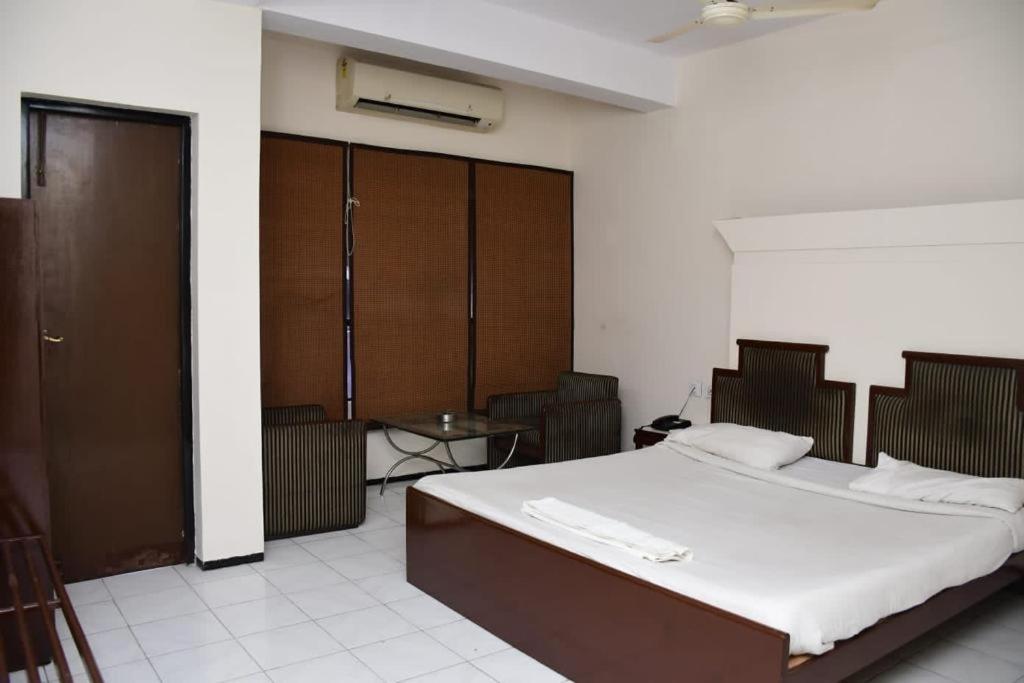 Hotel Gomti Nagpur
