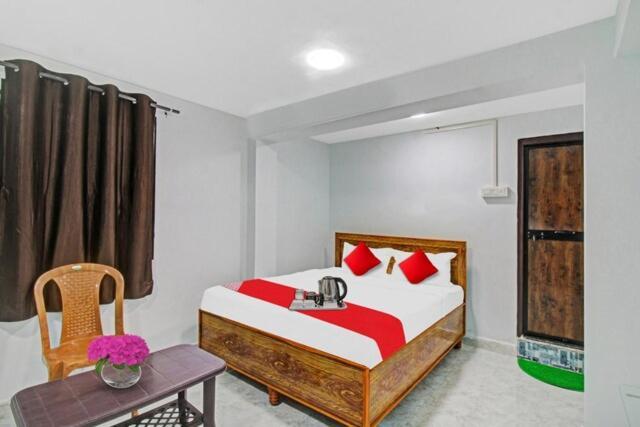 Hotel J D