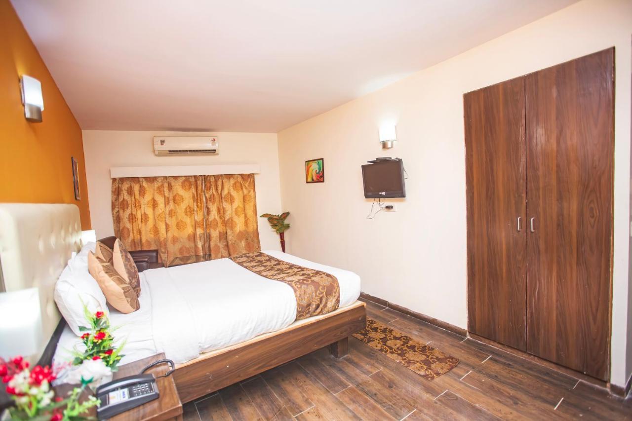 Octave Avenue Palace 3*