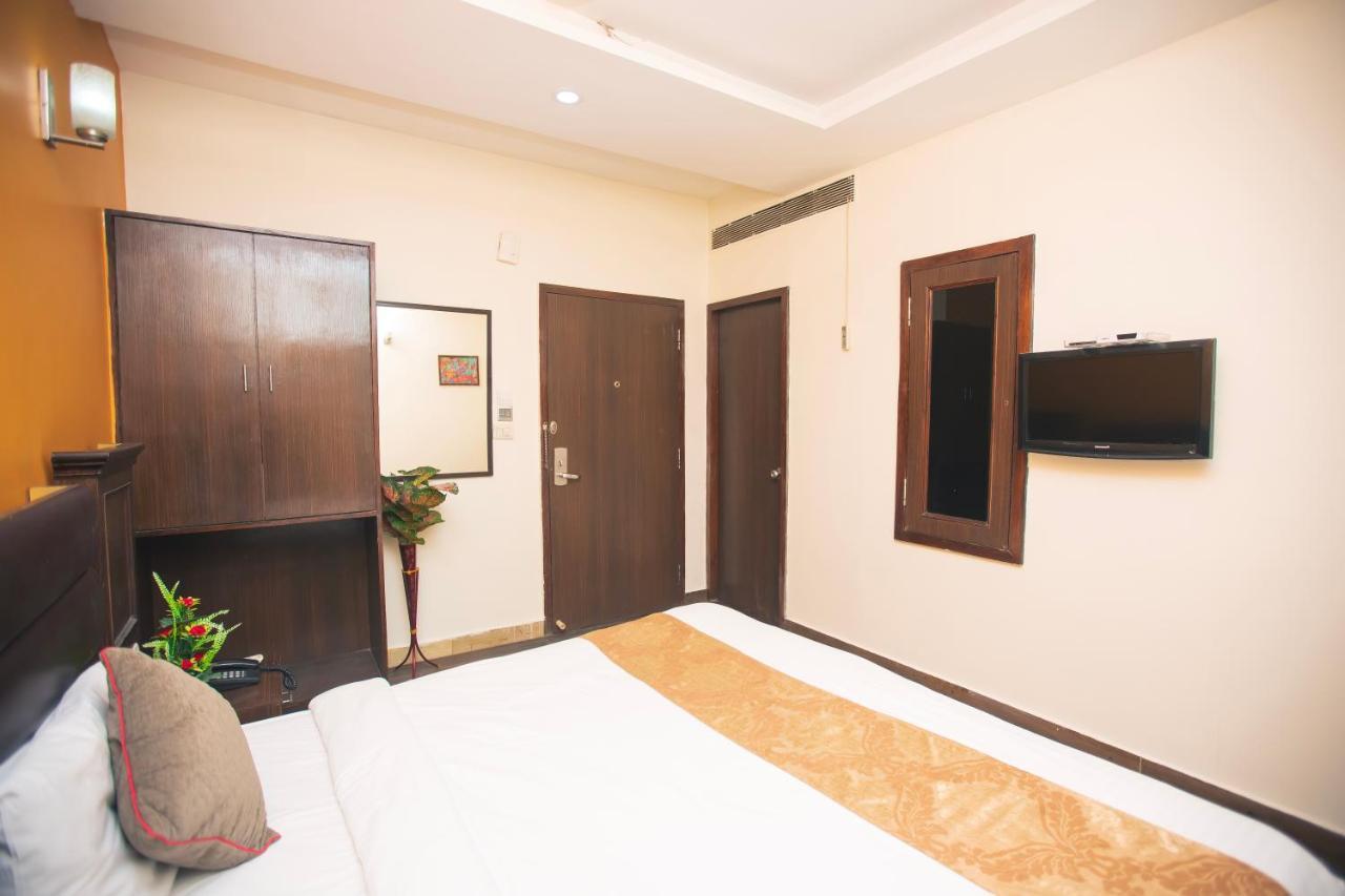 Octave Avenue Palace 3* Nagpur