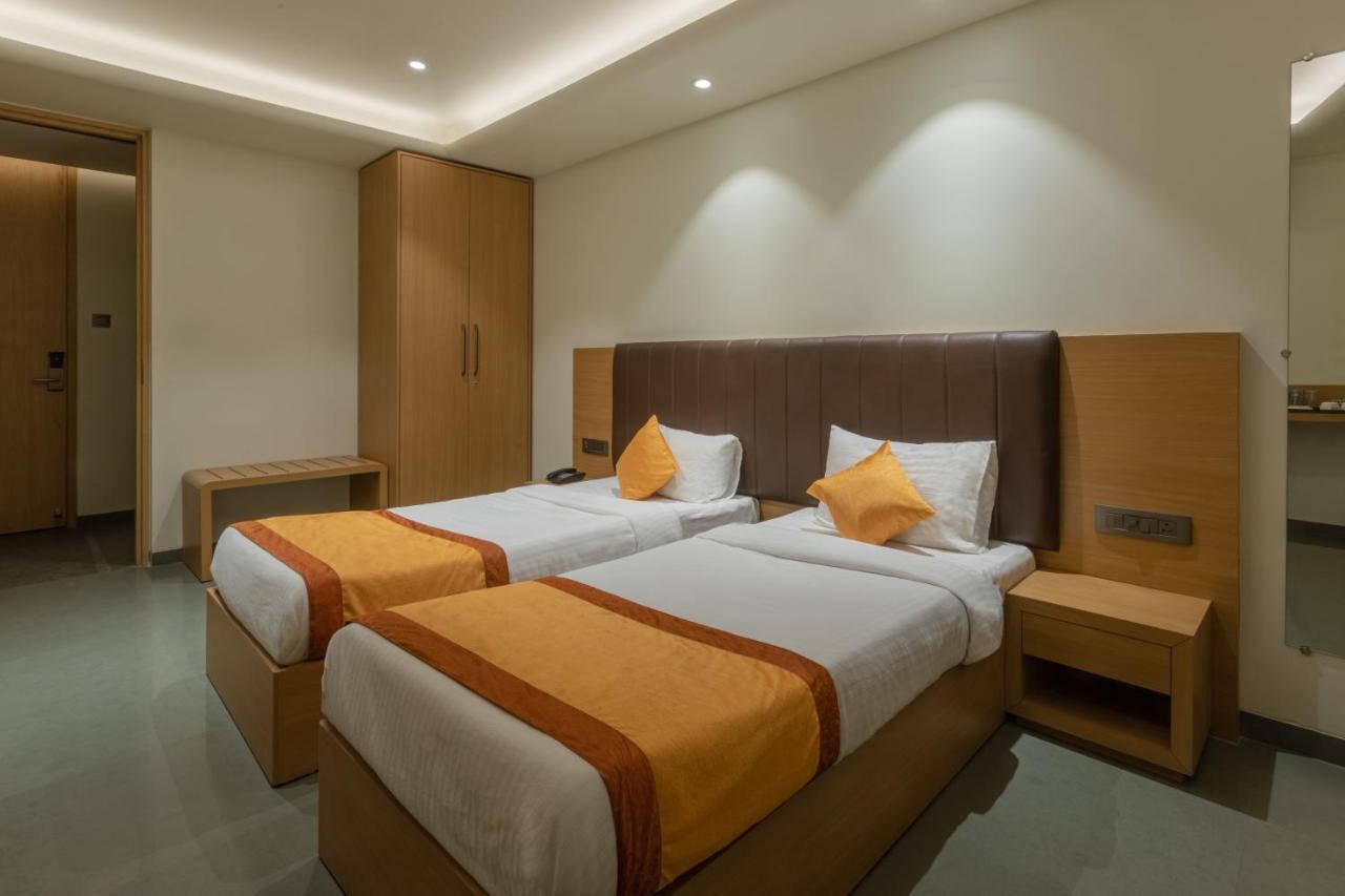 Hotel Indus Suites Nagpur