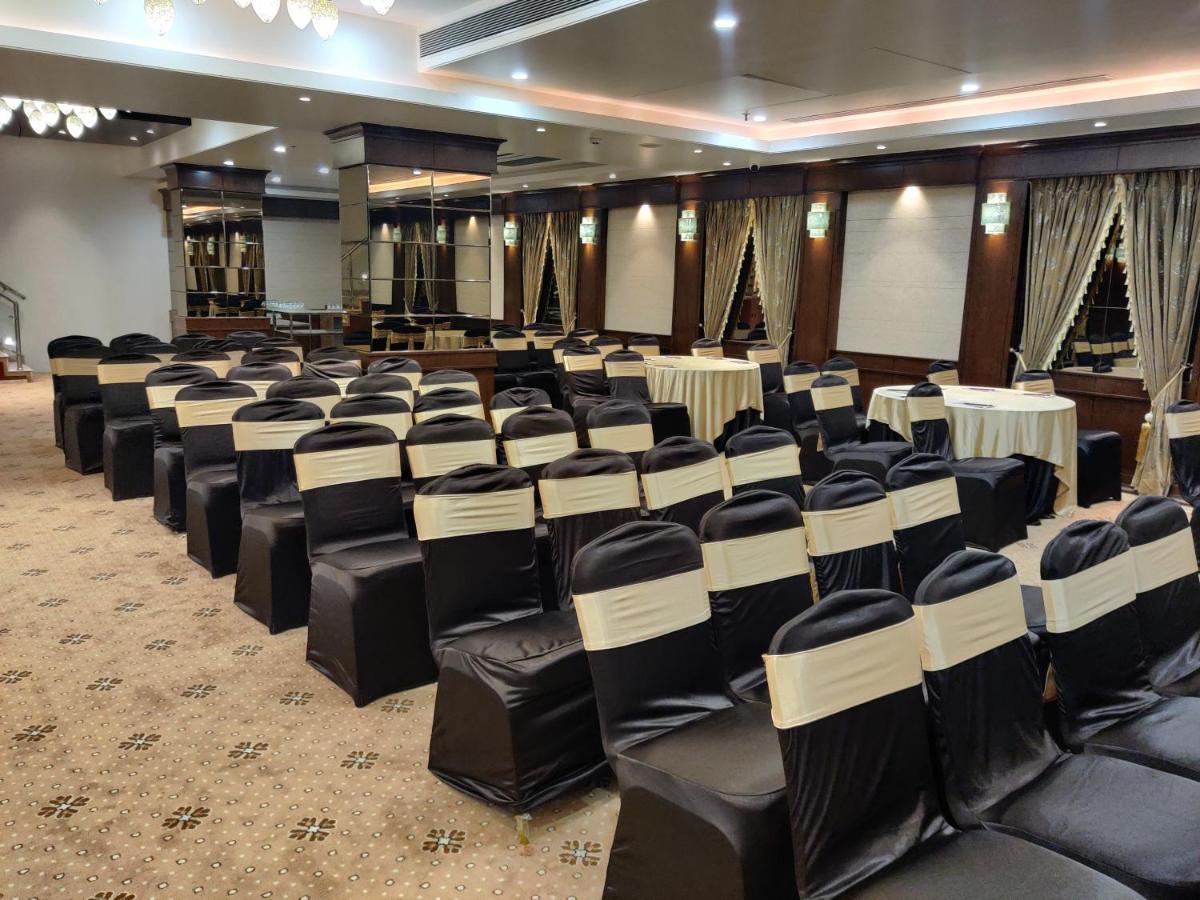 Hotel The Seven 3*
