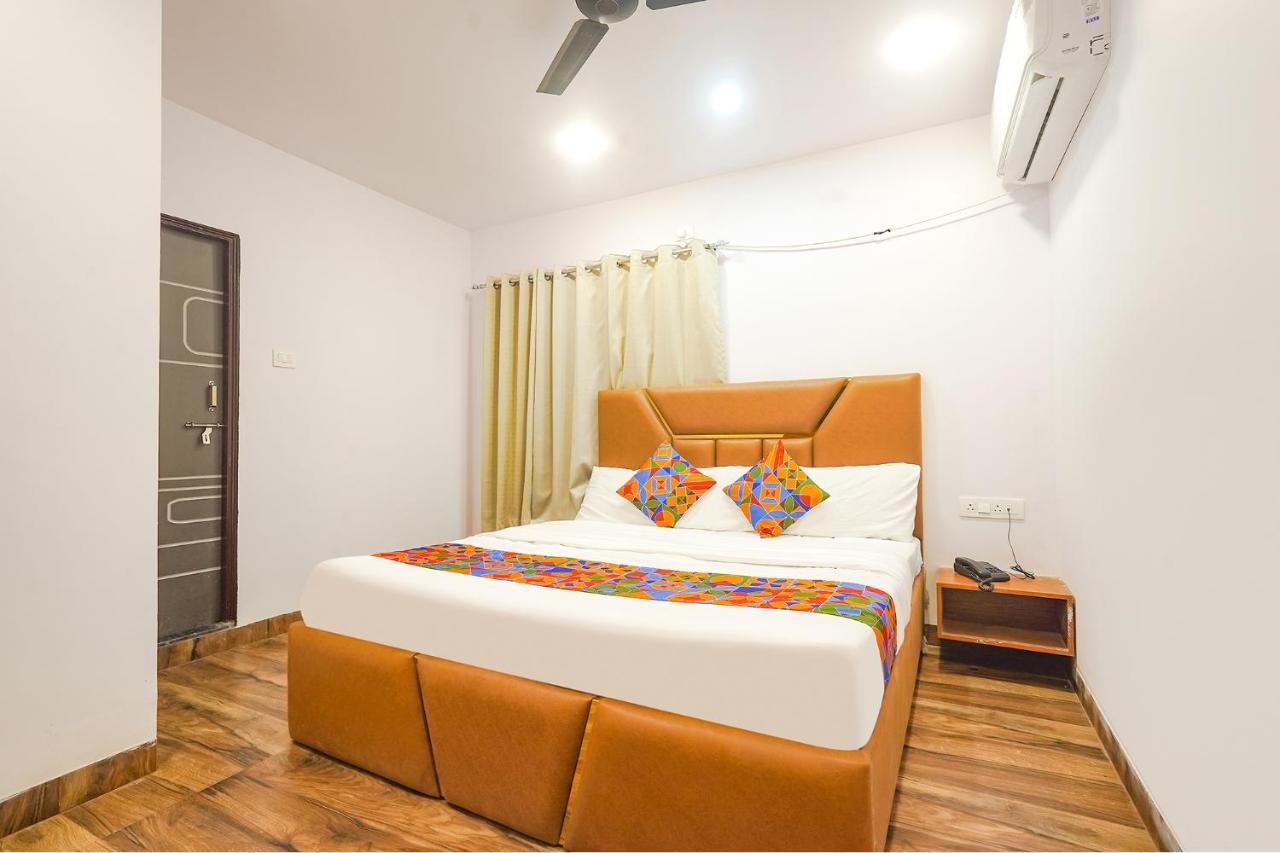Fabhotel Midnight Hotel 3*