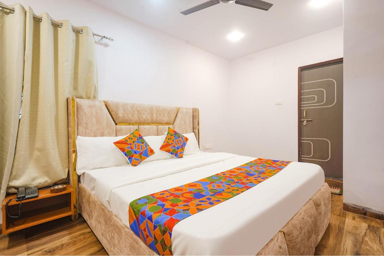 Fabhotel Midnight Nagpur