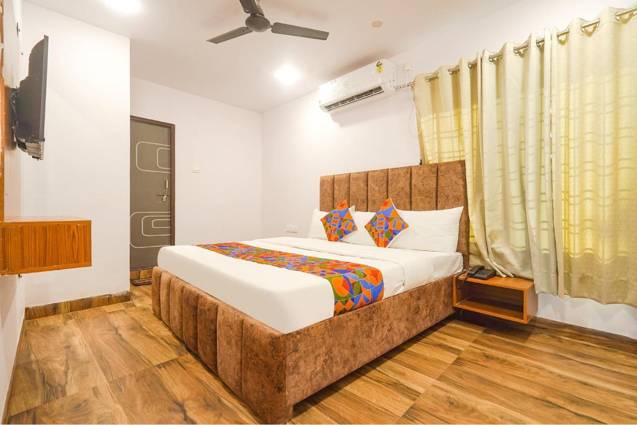 Fabhotel Midnight 3*