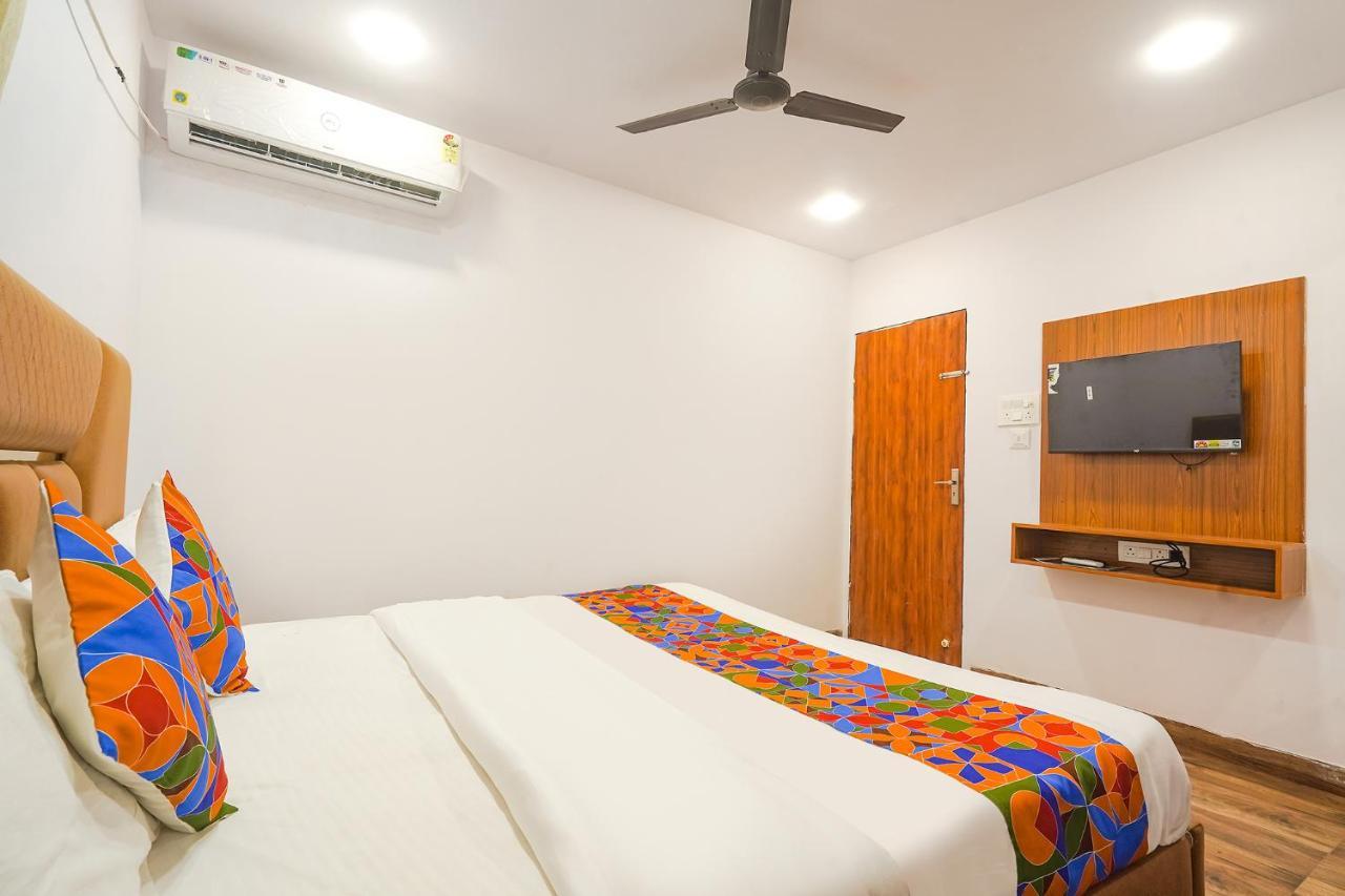 Fabhotel Midnight Hotel 3*