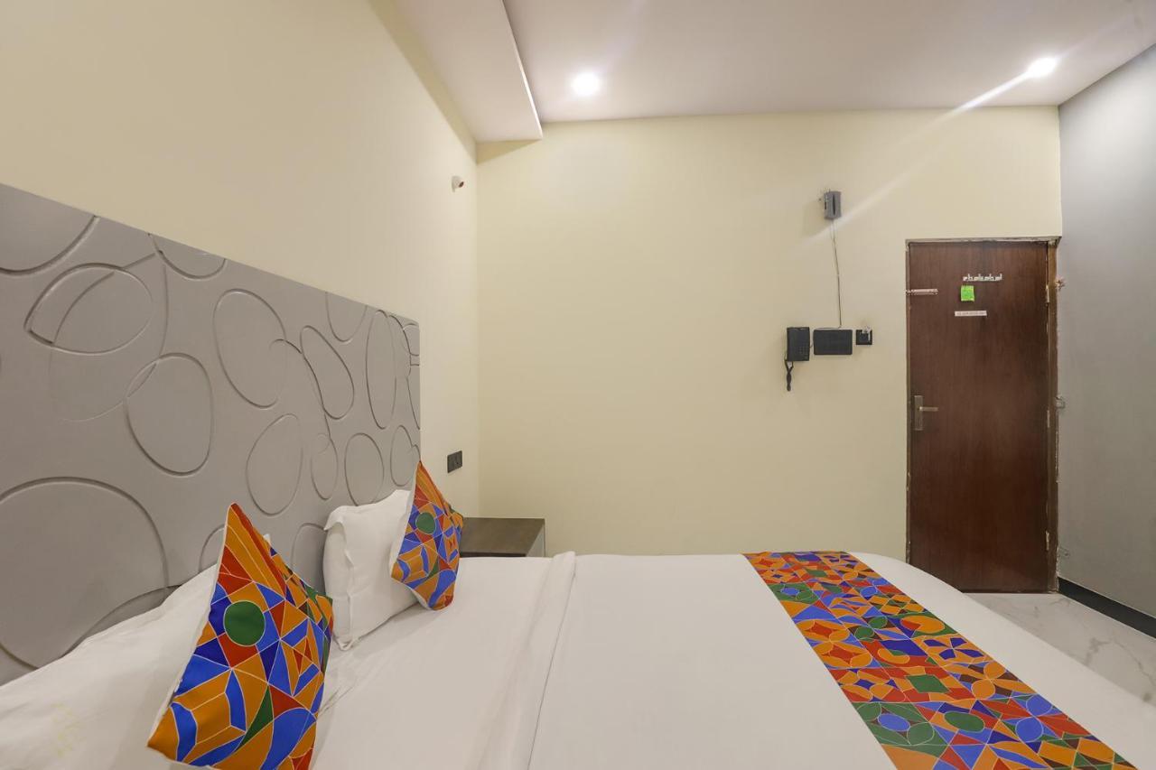Fabhotel Golden Mist Hotel 3*