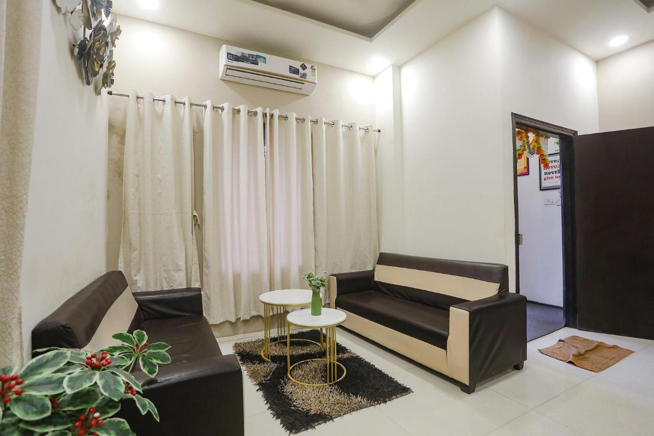 Fabhotel Paradise 3*