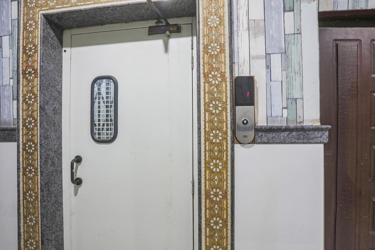 Hotel Fabhotel Star Residency