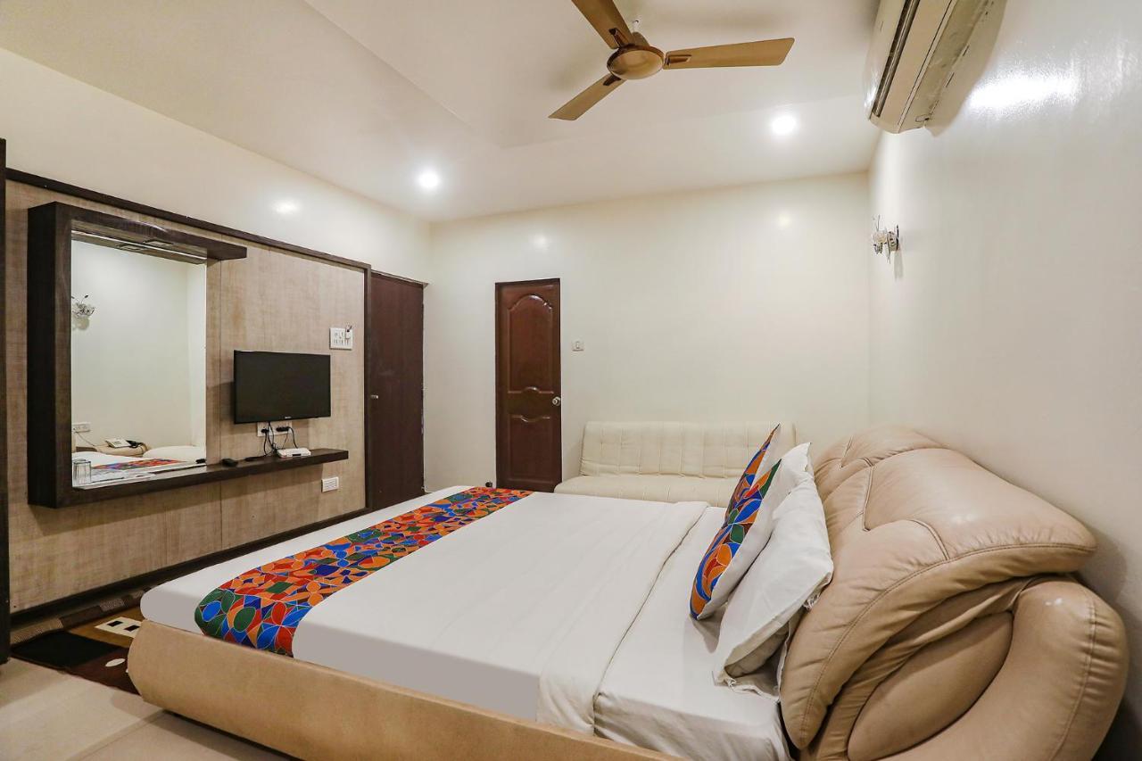 Hotel Fabhotel Star Residency